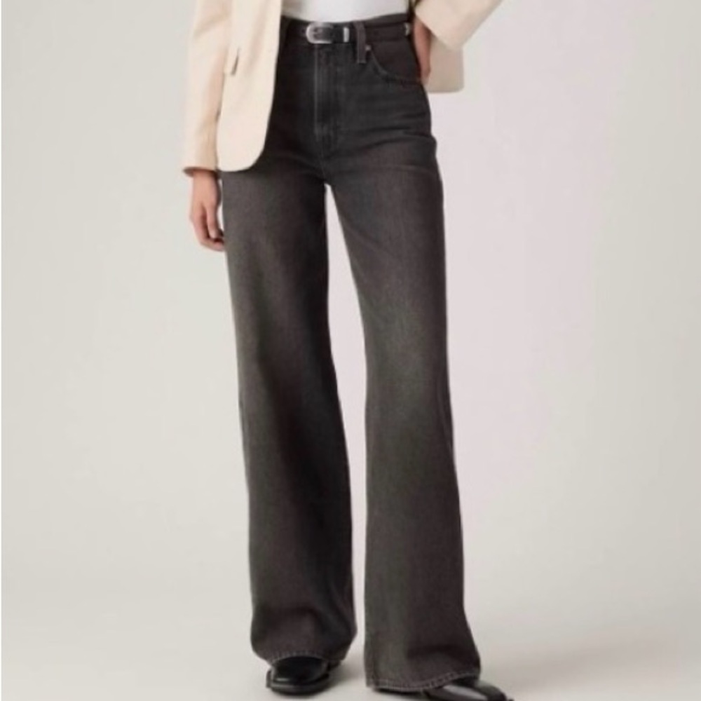 LEVI’s x Free People RIBCAGE WIDE LEG WOMEN'S JEANS. 26x34. Swipe up. NWOT